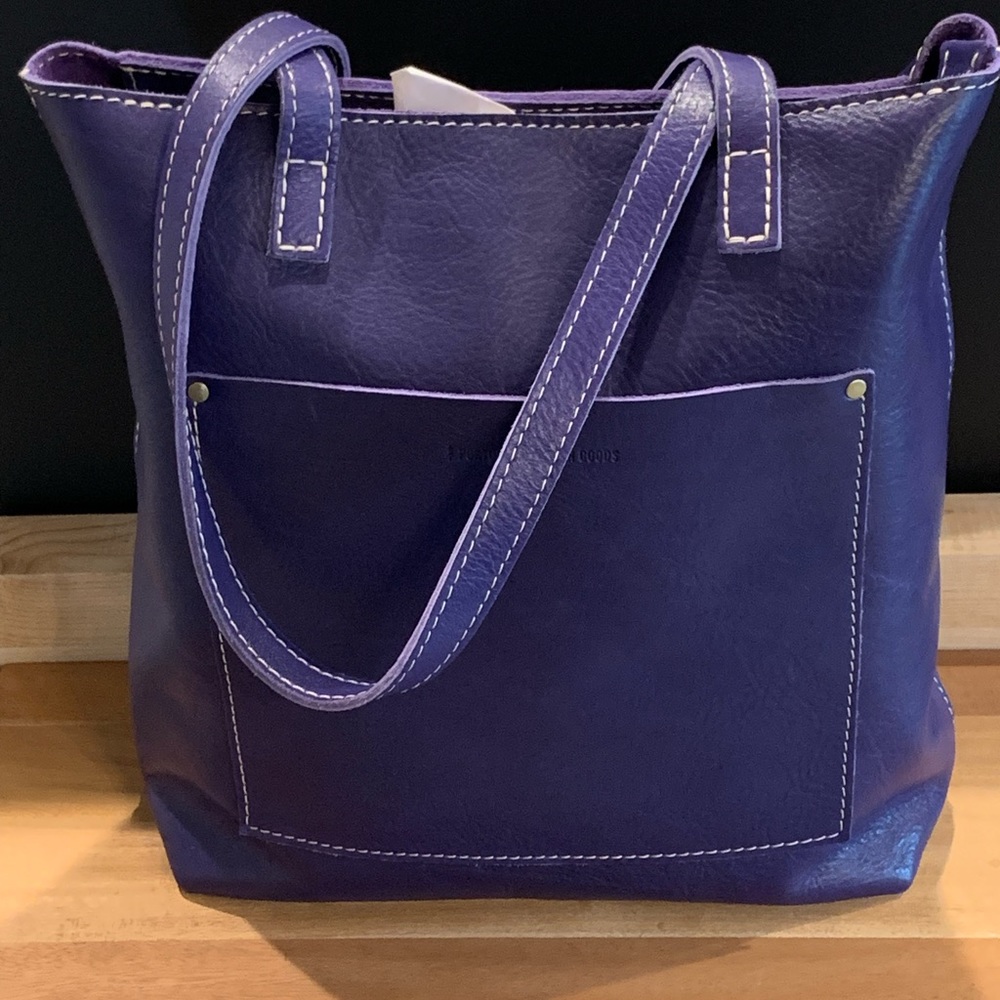 NWOT Violet Portland Leather FSCB